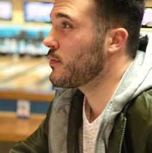 Meet your Posher, Zach